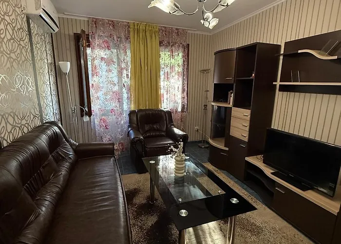 S&t アパート ポモリエ