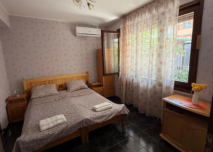 S&t アパート ポモリエ